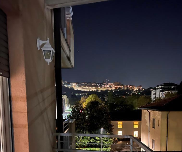 Casa Biondo Apartamento Bérgamo Exterior foto